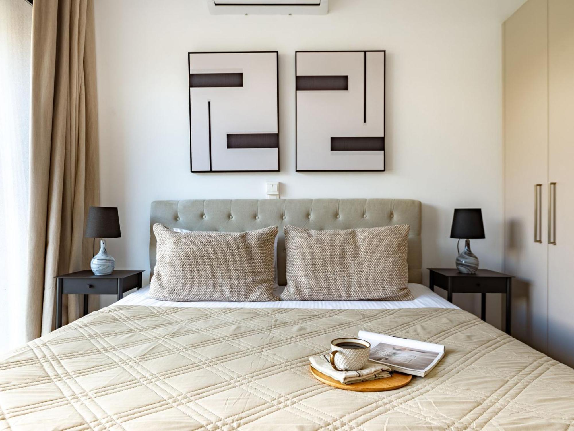 Sanders River Plaza Appartement