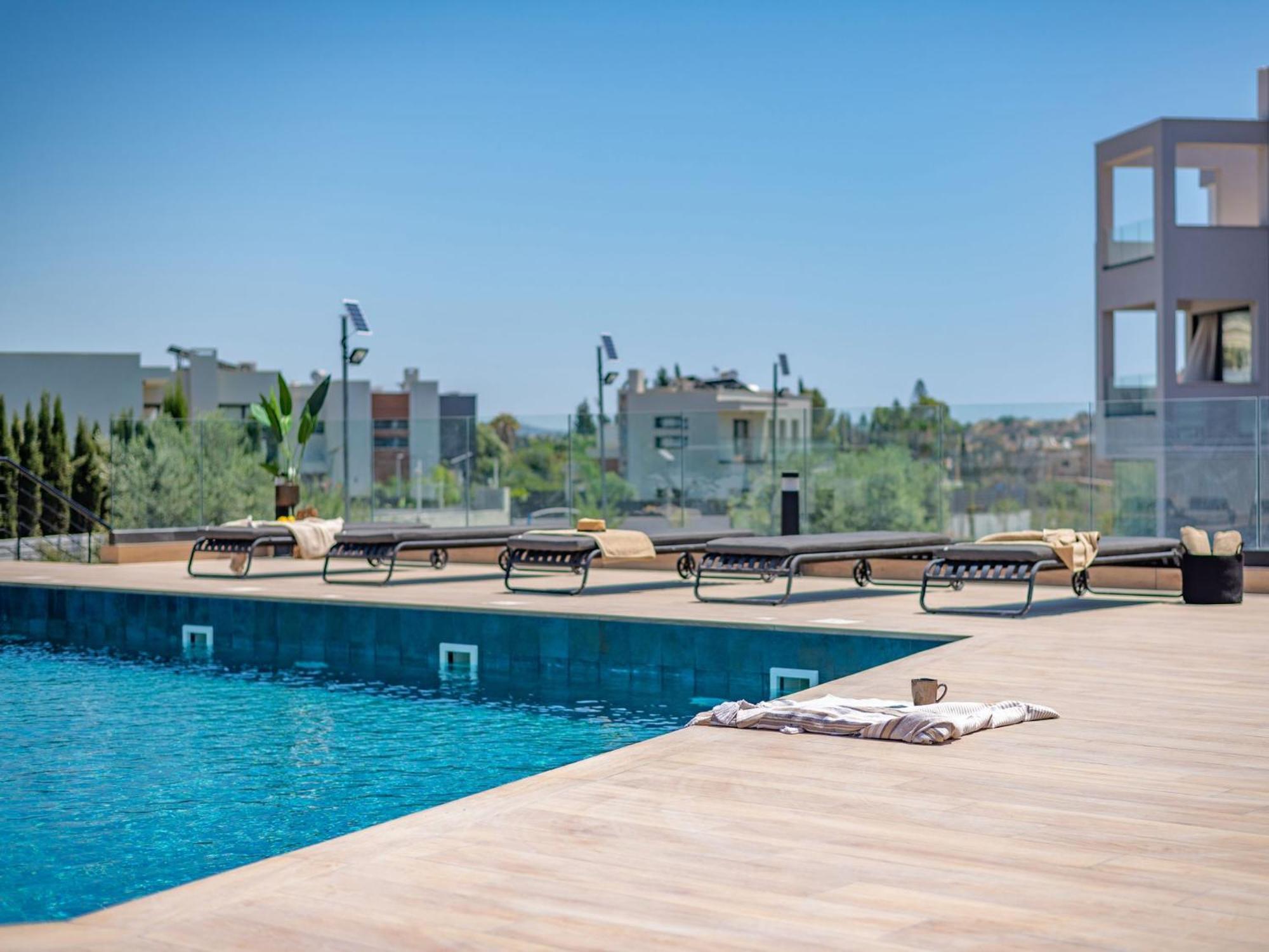 Sanders River Plaza דירה לימסול